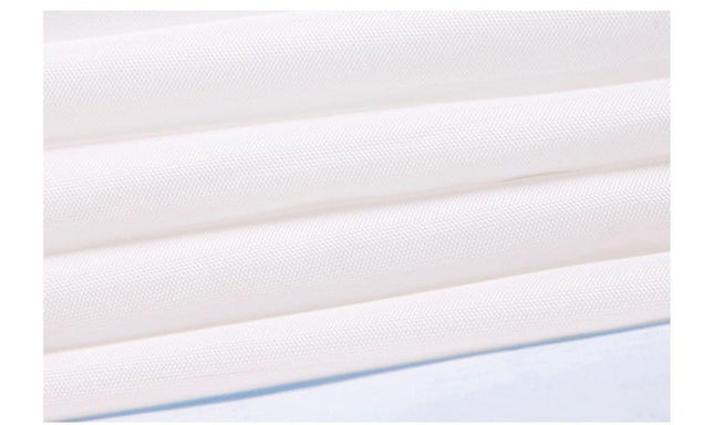 Tenda da doccia bianca in tessuto